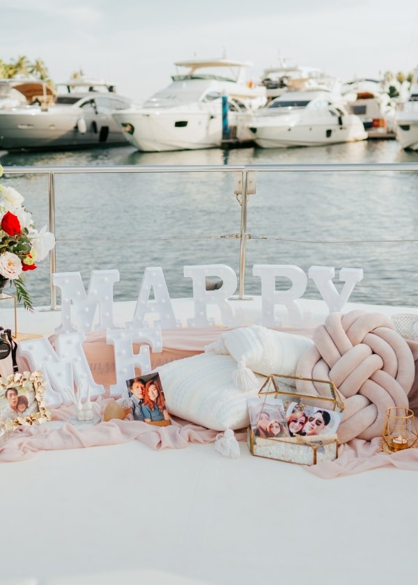 [RENTAL] Small MARRY ME Marquee Light $20