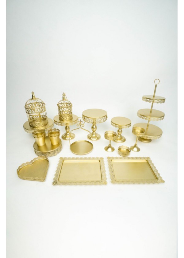 [RENTAL] Set of Gold Dessert Stand $60.00