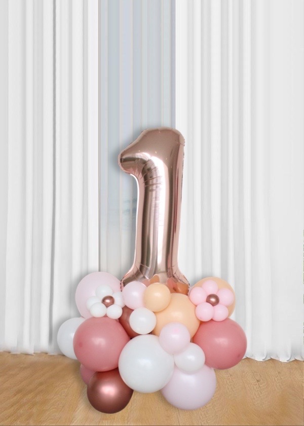 [Organic Balloon Structure] Rosy Pink Flowers With Single Number  Foil