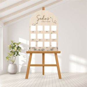 Baby Photo Milestone Board - Rustic Bee Garden